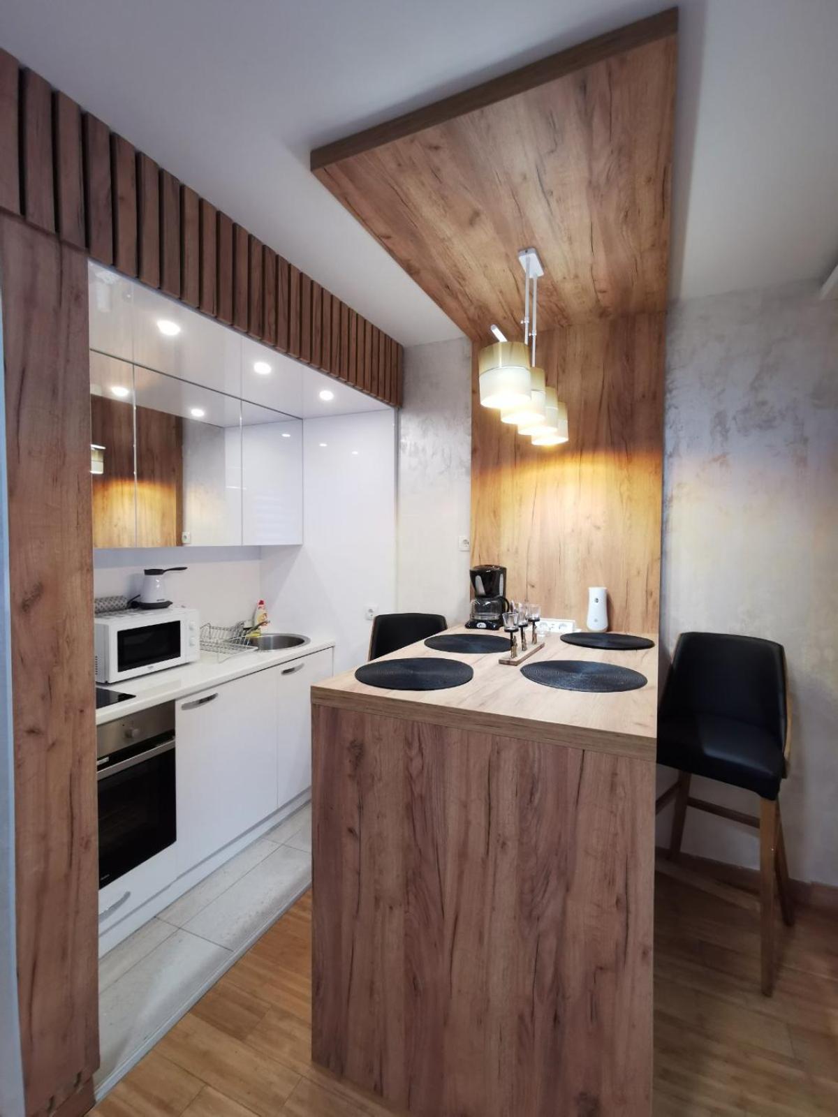 Apartman Adrijan ซลาตีบอร์ ภายนอก รูปภาพ